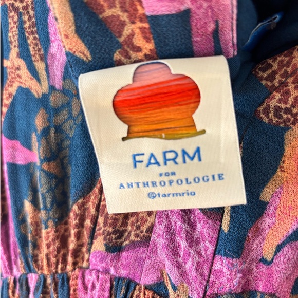 Farm Rio Jirafas Ruffled Blouse. - Picture 8 of 8